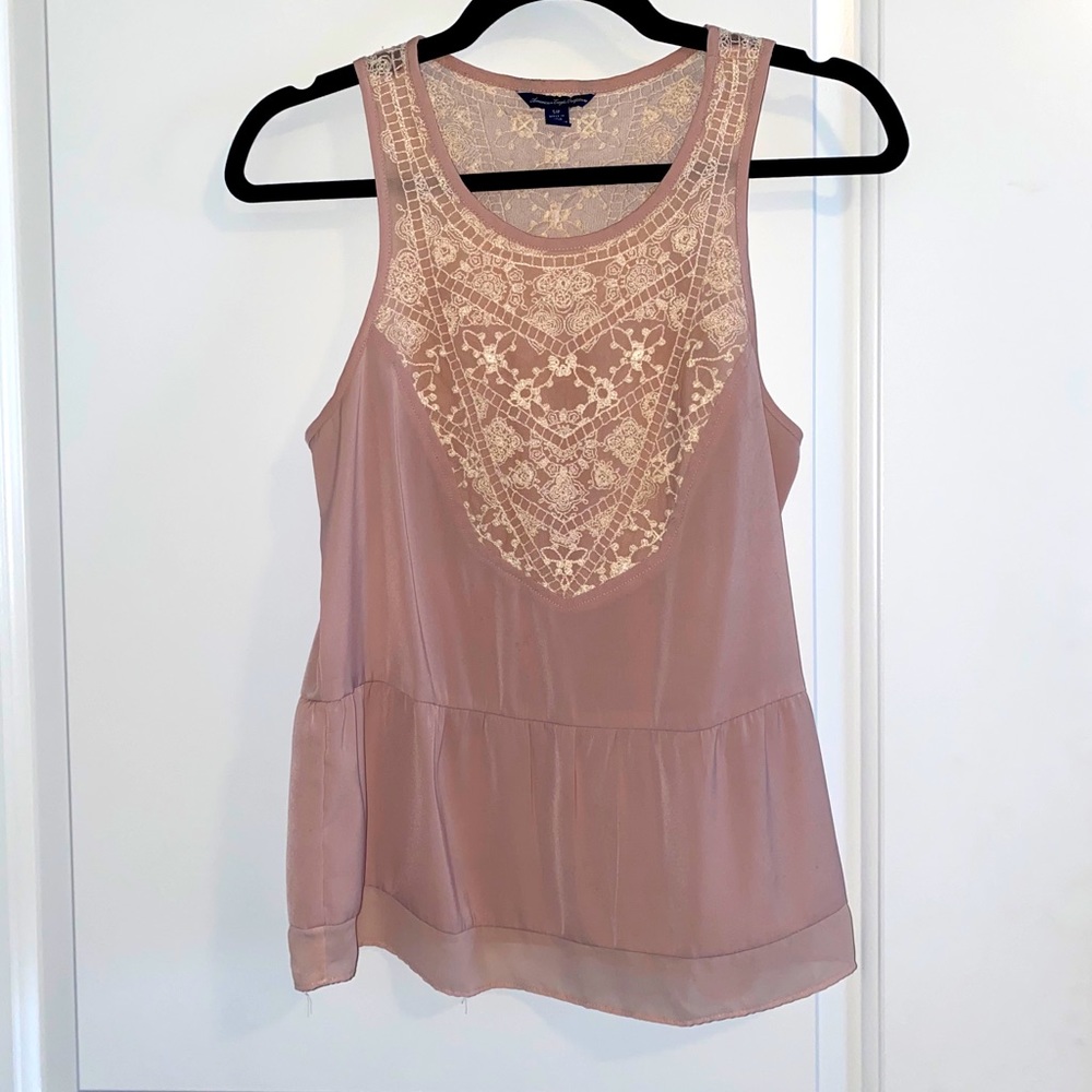 Mauve tank top blouse with cream lace detail